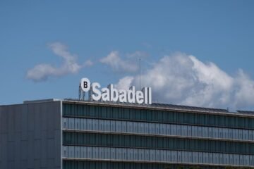 El Sabadell ficha a la responsable de banca privada de Santander para liderar el negocio