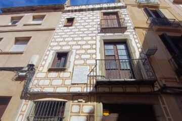 La casa natal de Puig i Cadafalch en Mataró se vende a particulares pese la reivindicación ciudadana