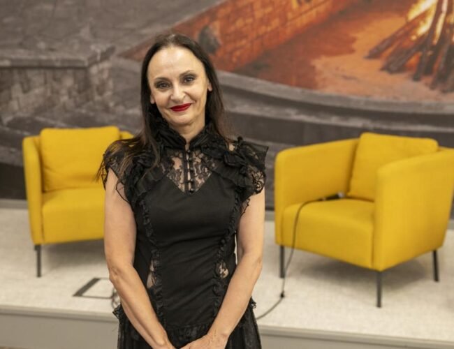 Angélica Liddell y Mariana Enríquez, dos de los nombres de la Biennal de Pensament 2026