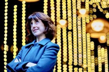 Irene Vallejo: “Los griegos antiguos ya cambiaban cosas de la Odisea, no nos enfademos por ello con Nolan”