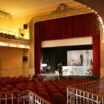 La junta del Teatre de Sarrià se lamenta en las redes de que “hay facturas pendientes de pago”