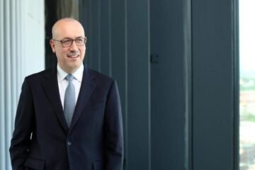 Genç liga los cambios en el BBVA a la adaptación a la banca del futuro