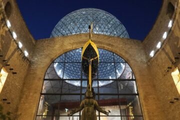 Dalí, la noche y el subconsciente