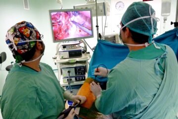 Sanidad aumenta un 4,3% la oferta de plazas MIR para paliar la falta de médicos en algunas especialidades