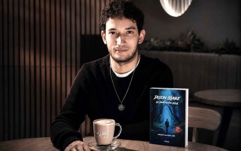 MARLON GUERRA SOTO REVOLUCIONA LA CIENCIA FICCIÓN CON SU NOVELA ‘JASON BLAKE LA DIMENSIÓN AZUL’