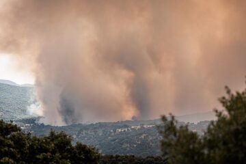 Incendios en España hoy, en directo: última hora de los fuegos en Madrid, Castilla y León y Castilla-La Mancha y de los pueblos evacuados