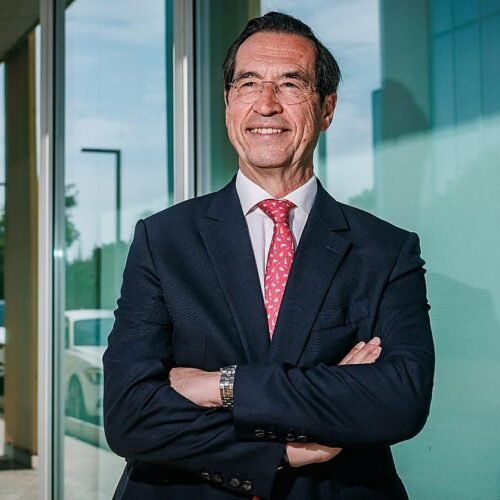 Mario Alonso Puig, doctor: «La espiritualidad aporta un propósito que va más allá de nuestros egos. Nos ayuda a entender que lo que hacemos tiene una trascendencia»