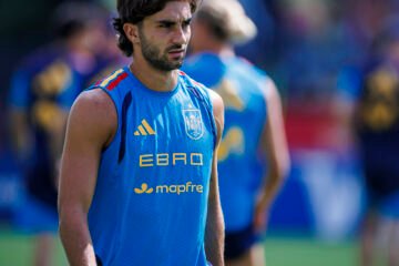 Ferran Torres, una ‘rockstar’ de gira por Estados Unidos, deja abierto su futuro: «Estoy esperando a tomar la decisión adecuada»