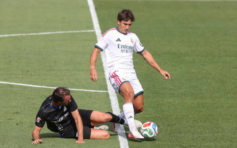 Gonzalo jugará cinco temporadas en el Fulham de Arbeloa