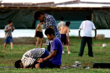 Nauru cambia de nombre pero sigue siendo la ‘cárcel’ migratoria de Australia