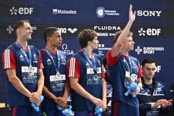 Un soberbio Marchand empuja a Francia hasta la plata en el relevo de 4×200 libre