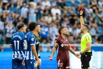 Goleada postrera del Alavés ante un Getafe con más dureza que fútbol para iniciar LaLiga