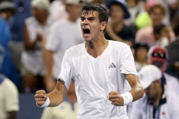 Jódar remonta un 1-5, anula 2 bolas de partido ante Shapovalov y avanza en Cincinnati