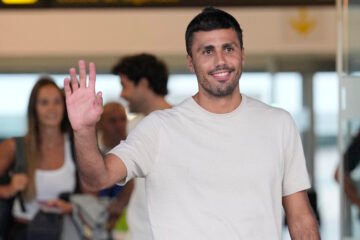 Rodri llega a Barcelona para fichar por el Barça: «Es un sueño»