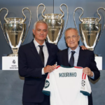 El Madrid presenta a Mourinho en un acto privado con Florentino y sin prensa: «Esto es más bonito que la primera vez»