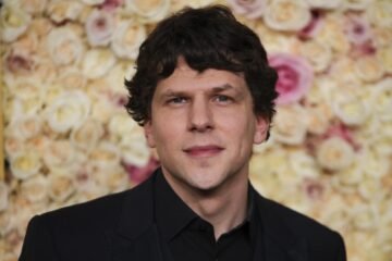 ‘The debut’, de Jesse Eisenberg, y otros cinco filmes, se suman a la carrera por la Concha de Oro
