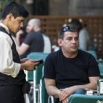 Los ingresos del empresariado catalán crecen tres veces más que los salarios en un lustro, según UGT