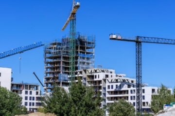 La compraventa de viviendas a nivel estatal retrocede un 2,6% en el primer semestre