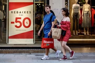 El comercio y la industria impulsan un 8,9% la facturación empresarial en junio