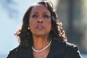Trump insiste en echar a Lisa Cook de la Fed pese a que el Supremo bloqueó el primer intento