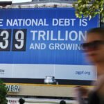 EE.UU. supera el hito de los 40 billones en deuda pública en otro fracaso económico de Trump