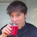 Jordi Cruz, chef: «Haz esta bebida milagrosa con zanahoria, remolacha, jengibre, limón, miel y cúrcuma. Es rica en antioxidantes y vitaminas»