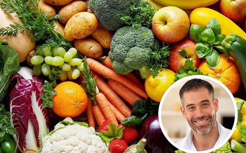 Pablo Ojeda, nutricionista: «Hay una bebida muy consumida en verano que no juega a tu favor y un alimento que hidrata mejor de lo que imaginas»