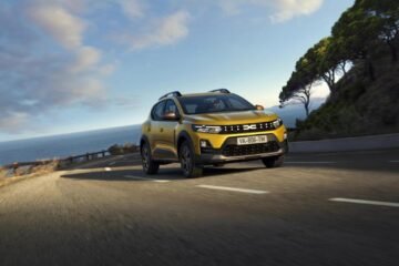 Estos son los coches nuevos que más se venden en España: el Dacia Sandero sigue líder