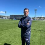 Luís Castro, el profesor que aprendió a ganar con ‘niños’: «Entre un jugador de 29 y otro de 19, al mismo nivel, juega el joven»