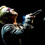 U2 presenta la gira europea con un hueco para Barcelona y Sevilla