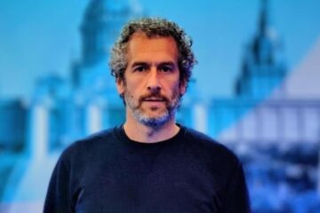 Pau Marí, controlador aéreo: “Los días de tormenta son muy complicados, sobre todo cuando afecta a las inmediaciones de Barcelona”
